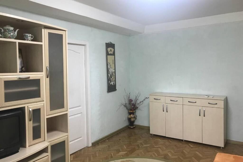 Уютненькая Квартирка Kiev Exteriör bild